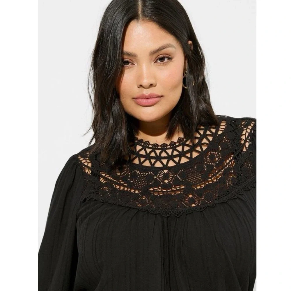 Torrid Black Cotton Lace Yoke Blouson Sleeve Peasant Boho Blouse 2X Coquette